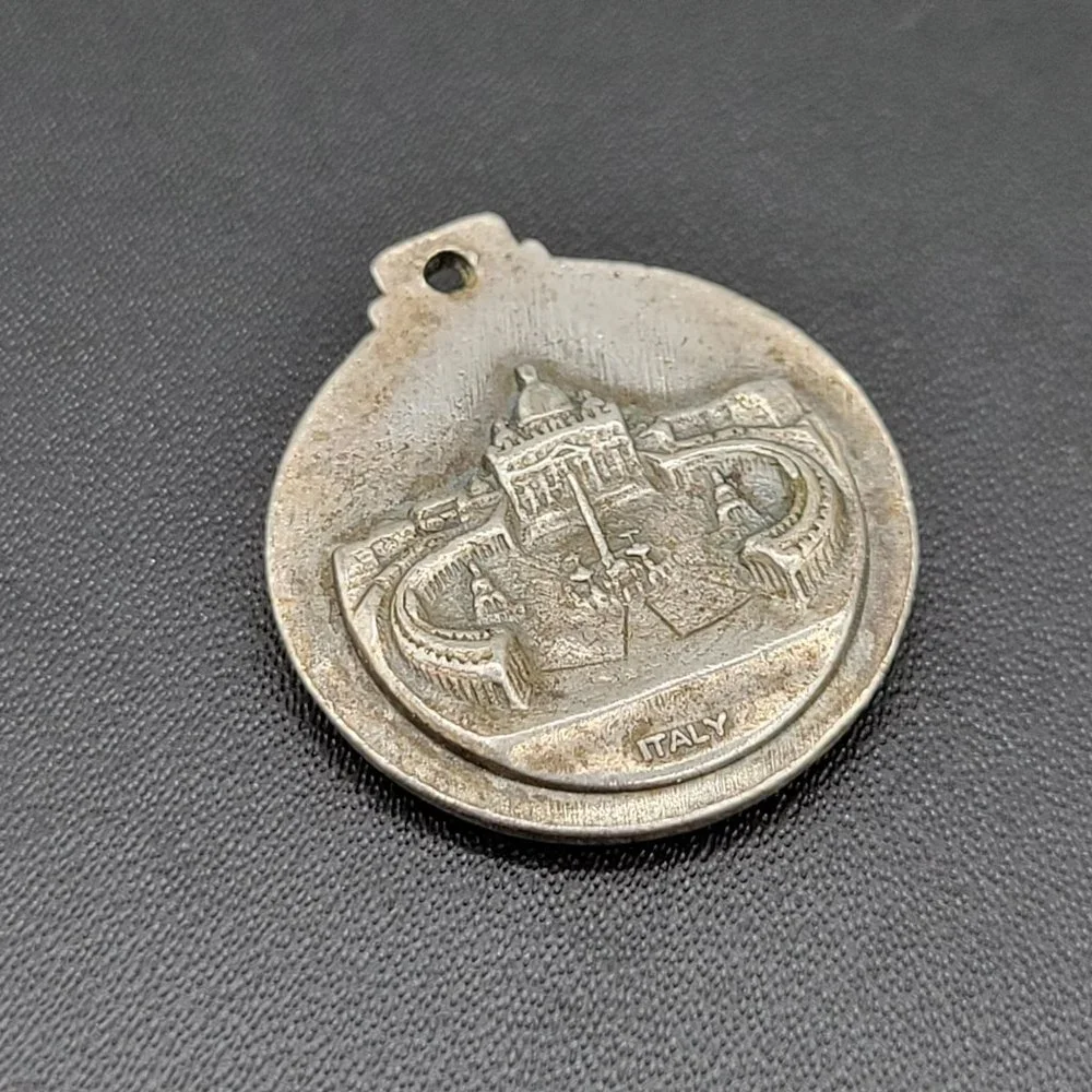 Saint Christopher Silver Medal Charm Religious St Peters Square Vintage - Picture 2 of 4